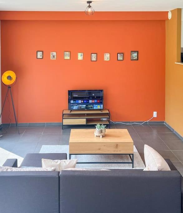 Charmant Logement Brugelette Proche De Pairi Daiza Ngoại thất bức ảnh