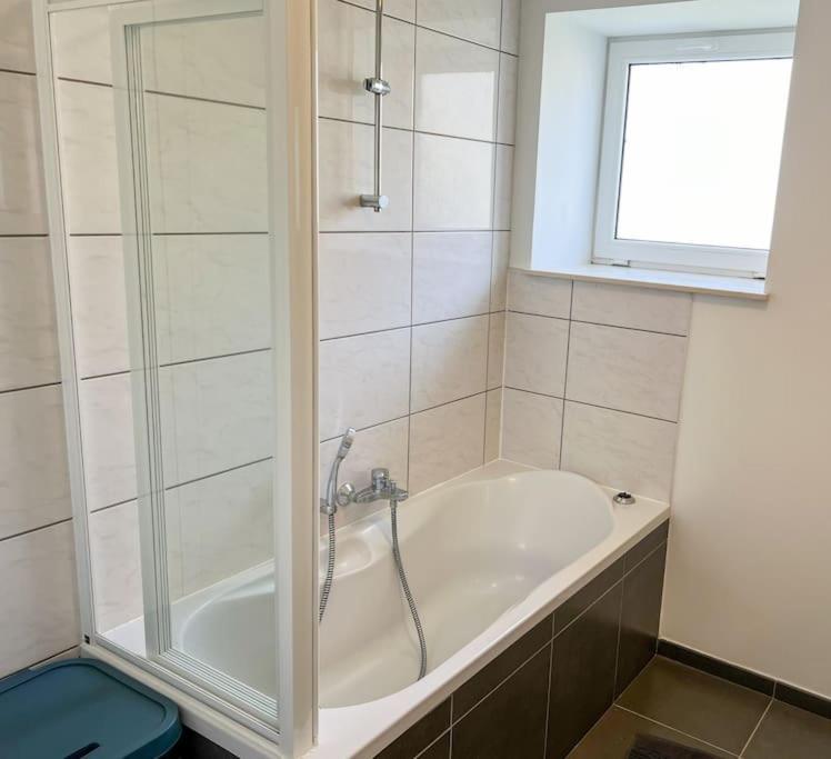 Charmant Logement Brugelette Proche De Pairi Daiza Ngoại thất bức ảnh